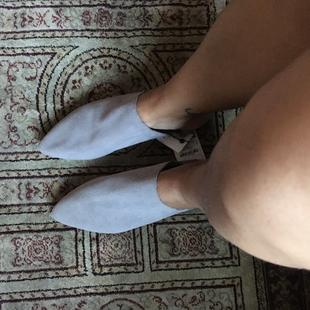 Gray Zara size 8 authentic leather shoes